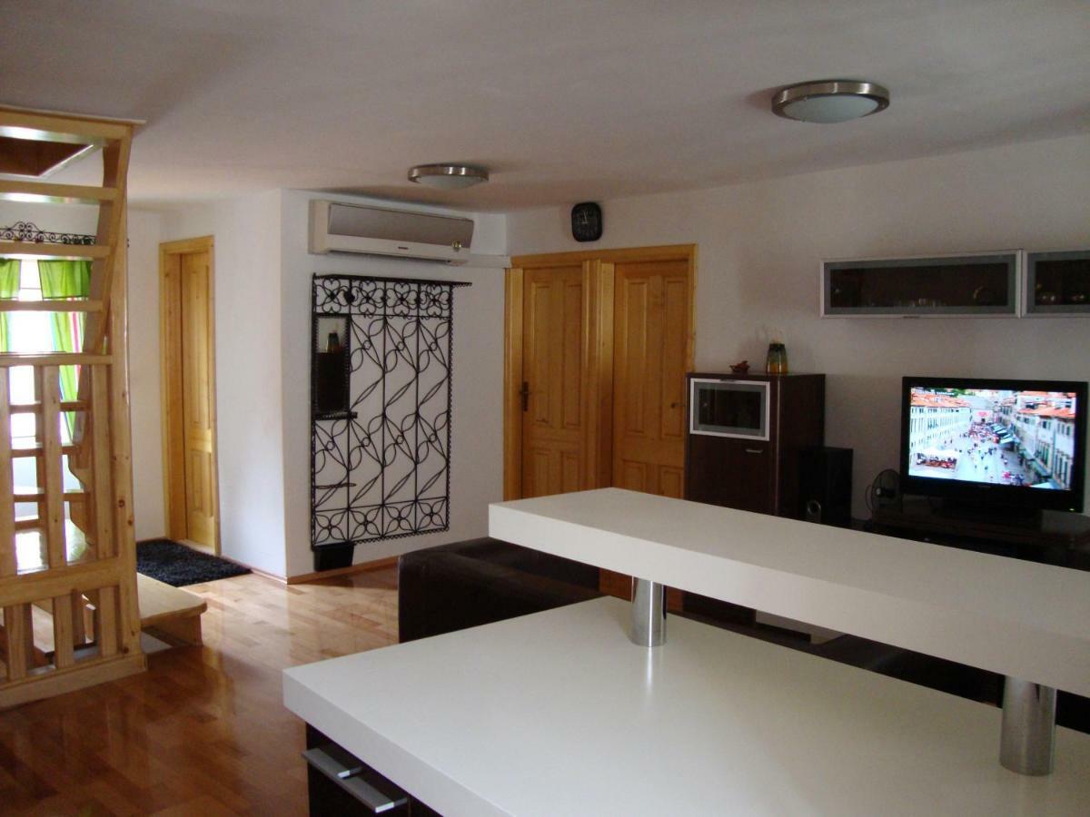 Apartment Jimmy - Luxury 65M2 Two Bedrooms Aprtmnt ドゥブロブニク エクステリア 写真